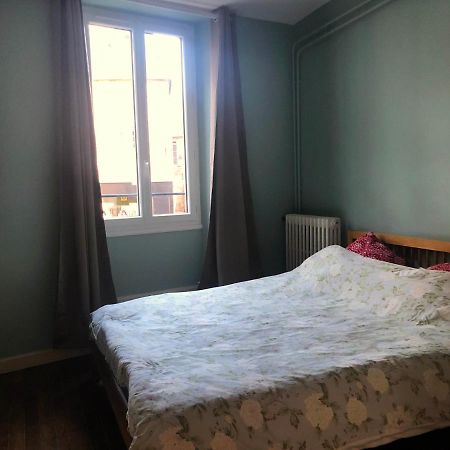 Charming One Bedroom Apartment In Brive Center Buitenkant foto