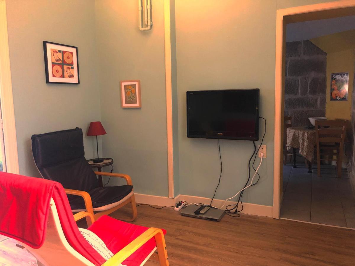 Charming One Bedroom Apartment In Brive Center Buitenkant foto