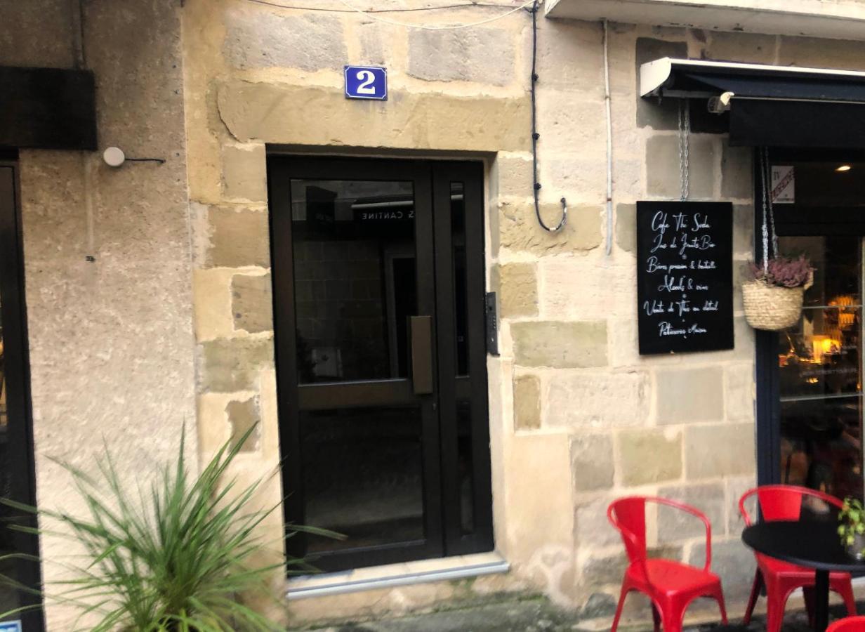 Charming One Bedroom Apartment In Brive Center Buitenkant foto